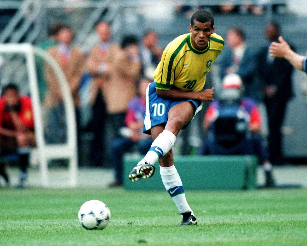 队逆境翻盘 队逆境翻盘