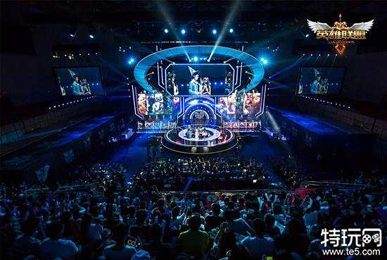 甚至扩大他 甚至扩大他